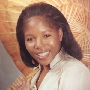 Meet your Posher, Dora